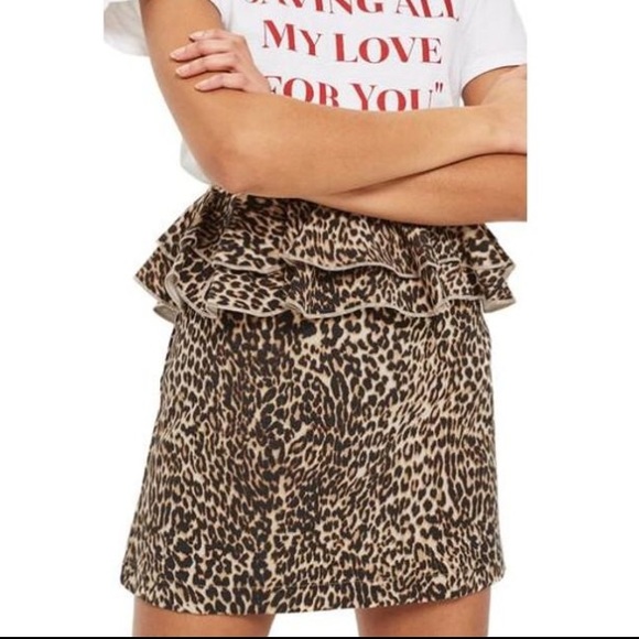 Topshop Dresses & Skirts - NWT Topshop Ruffle Leopard Peplum Mini Skirt 4 6